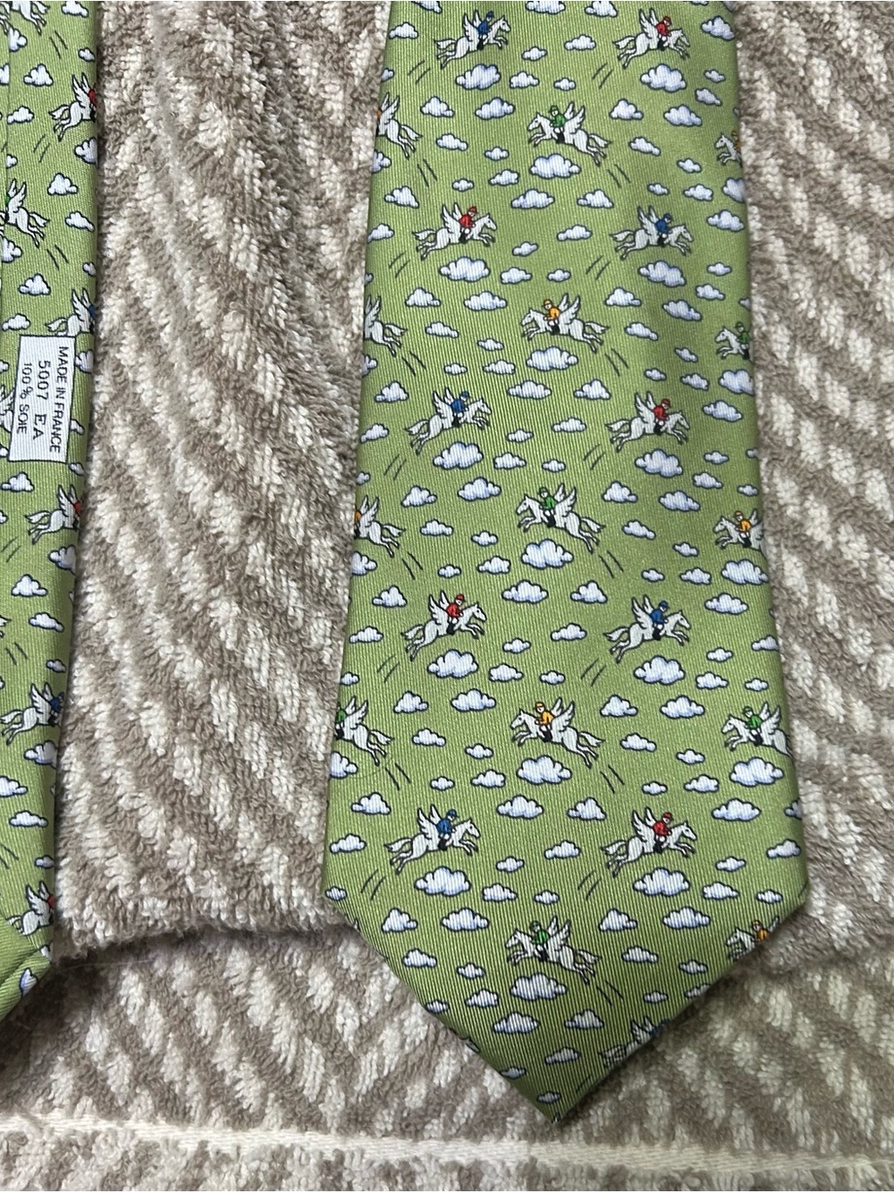 Hermes Light Green Silk Tie with Pegasus and Cloud Motif
